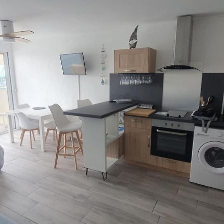 Appartement Avec Balcon, Vue Mer, Piscine, Parking Agde Esterno foto