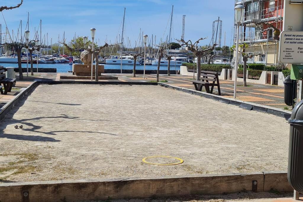 Appartement Avec Balcon, Vue Mer, Piscine, Parking Agde Esterno foto