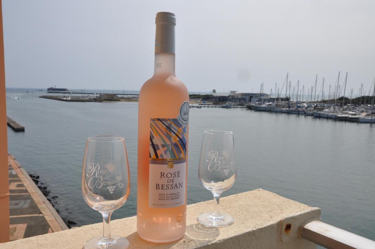 Appartement Avec Balcon, Vue Mer, Piscine, Parking Agde Esterno foto