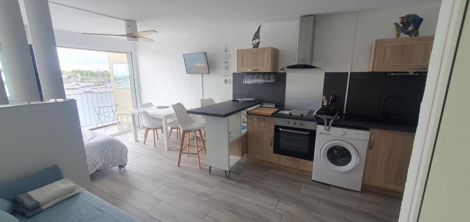 Appartement Avec Balcon, Vue Mer, Piscine, Parking Agde Esterno foto