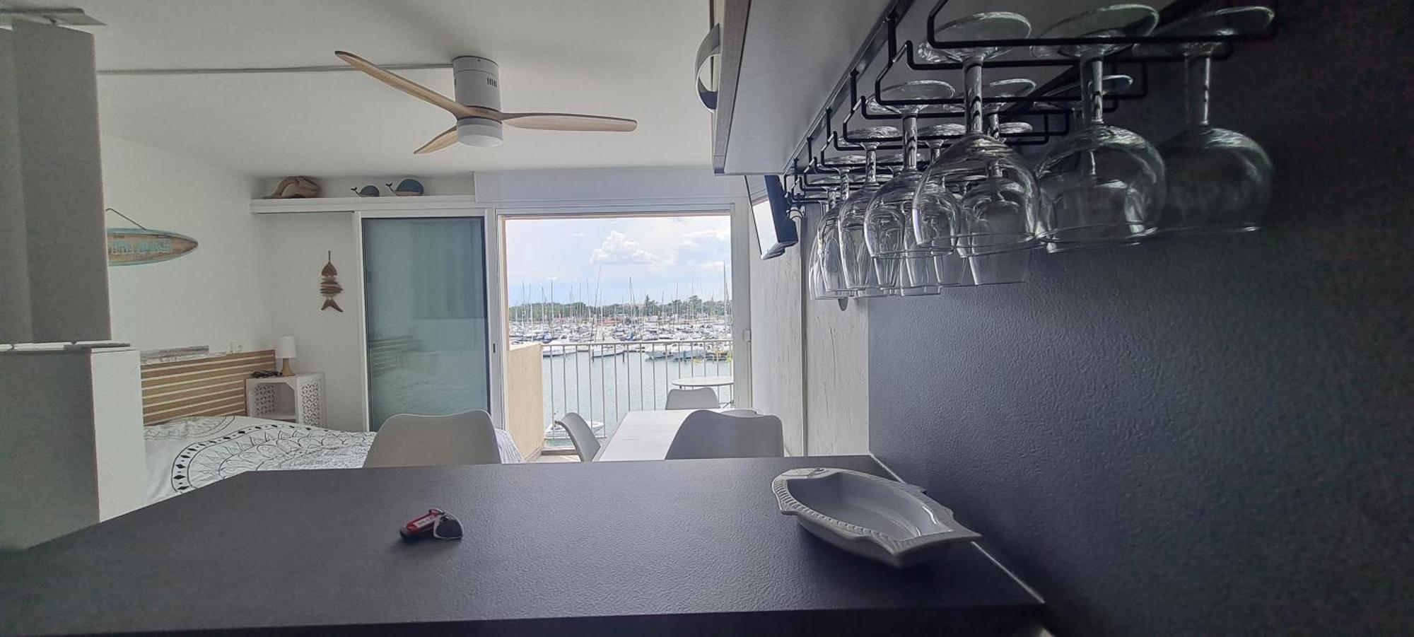 Appartement Avec Balcon, Vue Mer, Piscine, Parking Agde Esterno foto
